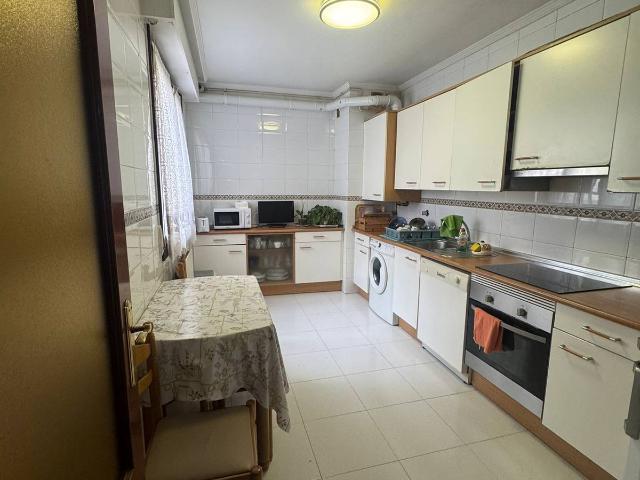 Piso en venta en Barakaldo, Landaburu