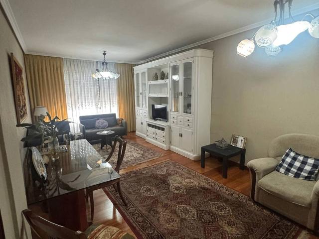 Piso en venta en Barakaldo, Landaburu