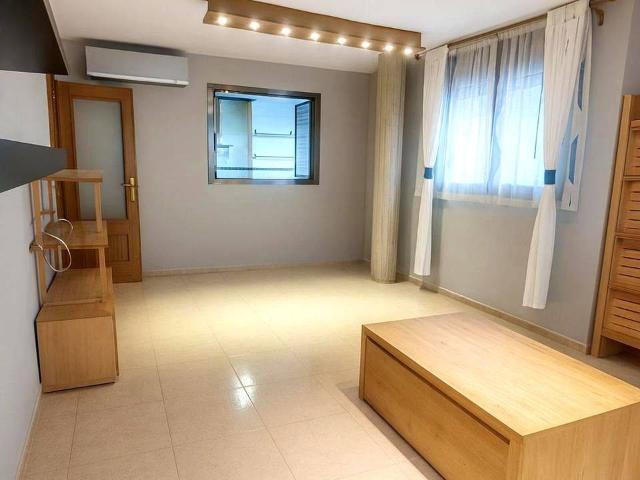 Piso en venta en Cabezón De Pisuerga, Castilla y León