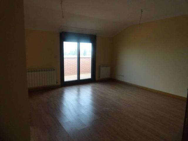 Piso en venta en Cabezón De Pisuerga, Castilla y León