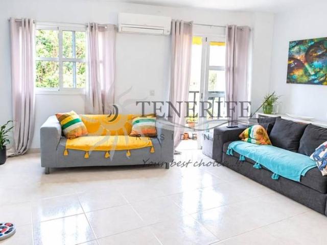Piso en venta en Las Casas, Arona
