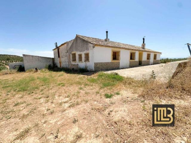 Piso en venta en Cabra Del Santo Cristo, Andalucía