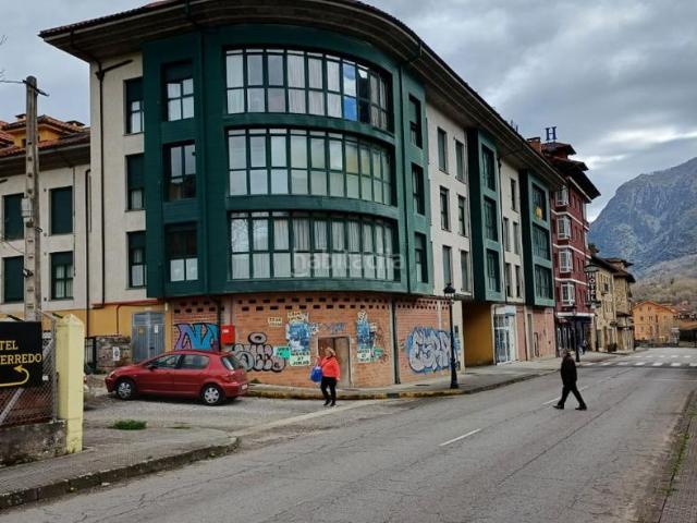 Piso en venta en Cabrales