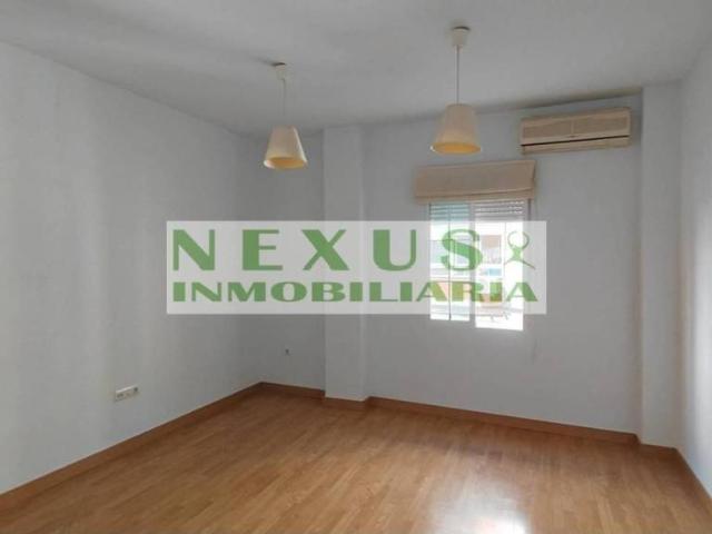 Piso en venta en Cáceres, Extremadura