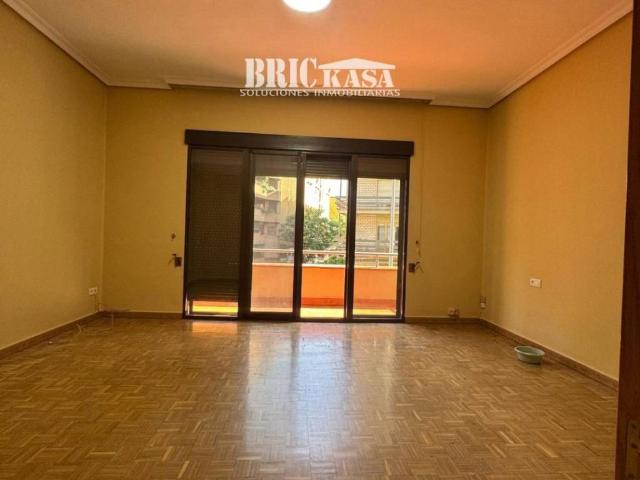 Piso en venta en Virgen de Guadalupe, Cáceres