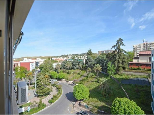 Piso en venta en Cánovas, Cáceres