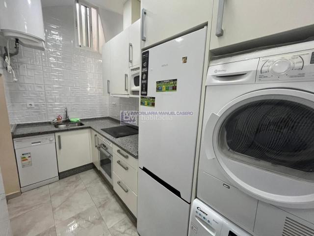 Piso en venta en Santiago, Cáceres