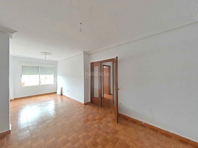 Piso en venta en Santiago, Cáceres