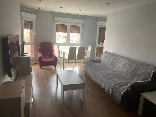Piso en venta en Allueva, Aragón