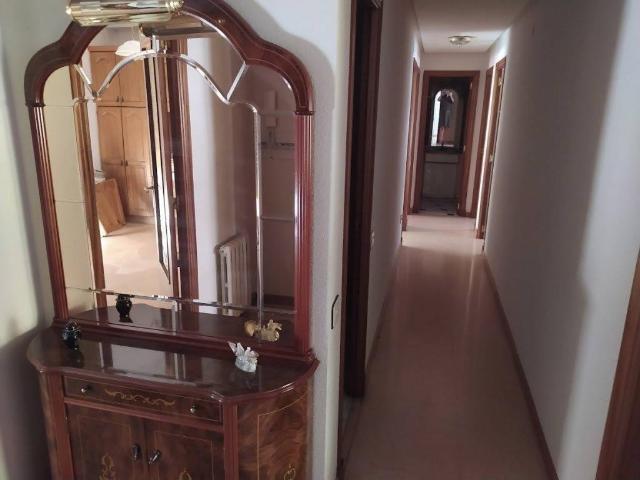 Piso en venta en Allueva, Aragón