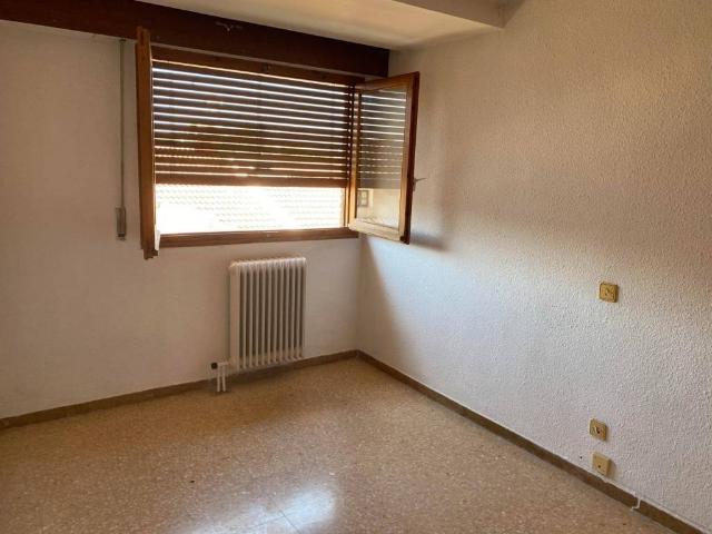 Piso en venta en Allueva, Aragón