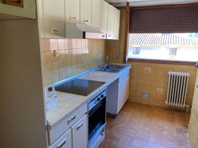 Piso en venta en Allueva, Aragón