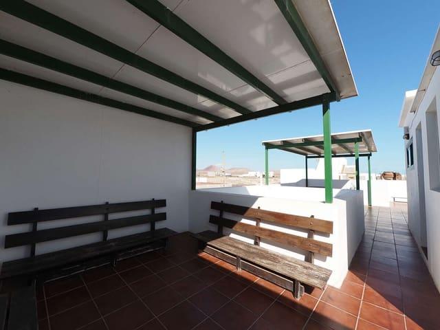 Piso en venta en Caleta de Famara, Teguise