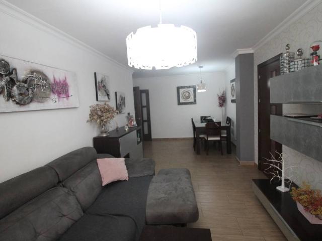 Piso en venta en Capuchinos, La Axarquía