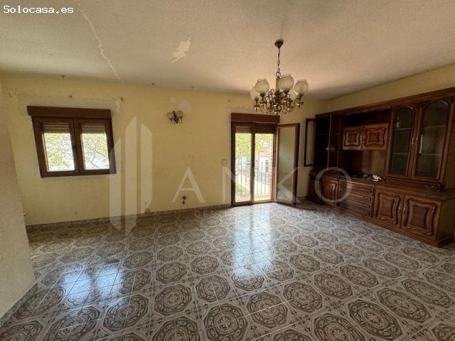 Casa en venta en Yebra