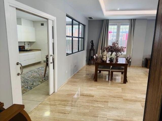 Piso en venta en San Pablo-Santa Justa, Sevilla