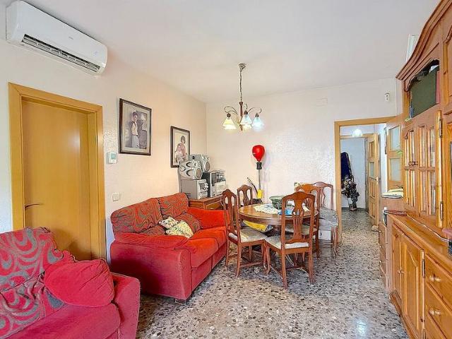 Piso en venta en Centre, Castelldefels