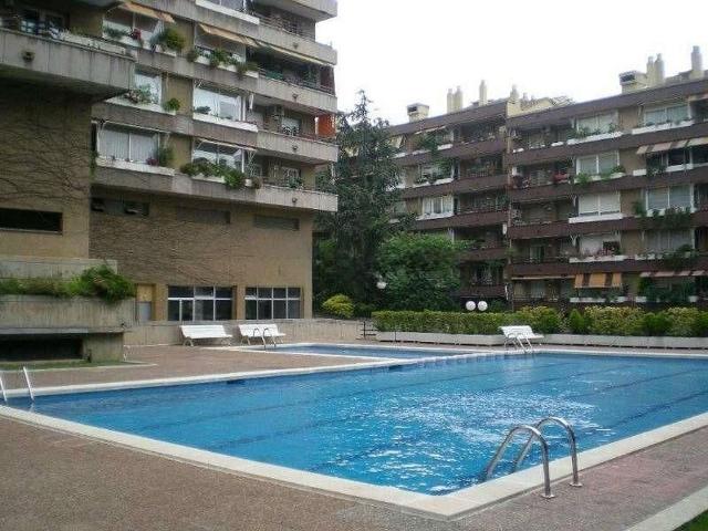 Piso en venta en Horta-Guinardó, Barcelonès