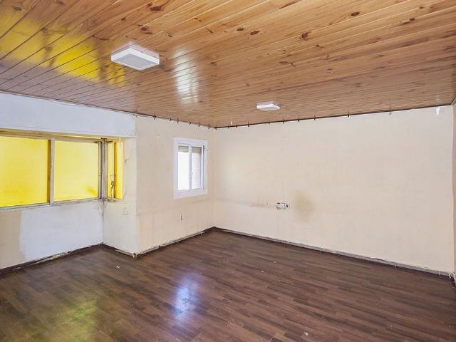 Piso en venta en Nou Barris, Barcelonès