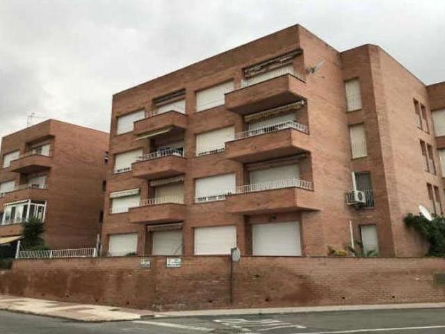Piso en venta en Montbrió Del Camp