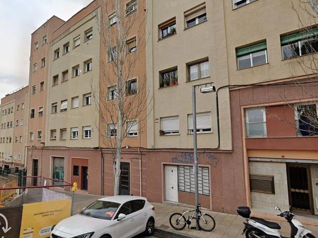 Piso en venta en Nou Barris, Barcelonès