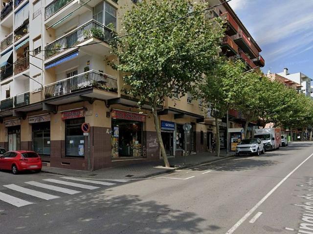Piso en venta en Cerdanyola Sud, Mataró