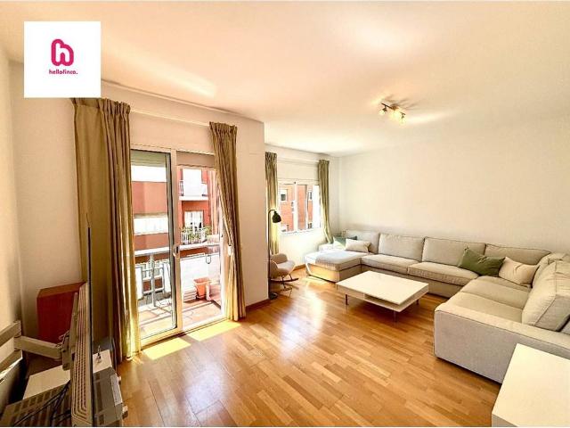 Piso en venta en Barcelona, el Congrés i els Indians