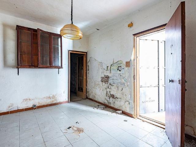 Piso en venta en Nou Barris, Barcelonès