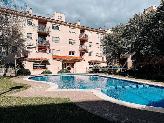 Piso en venta en Montbrió Del Camp