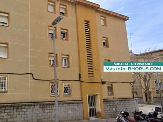 Piso en venta en Barcelona, les Roquetes