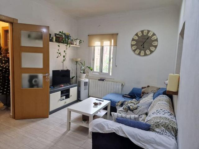 Piso en venta en Barcelona, la Salut