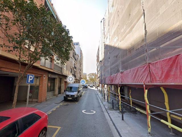 Piso en venta en Santa Coloma De Gramenet, Riu Sud