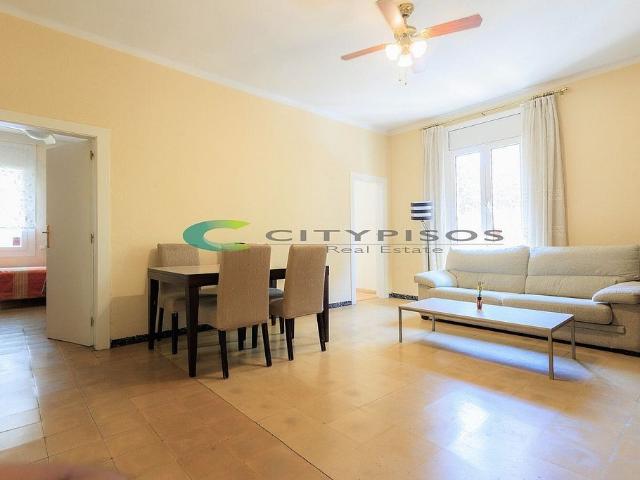 Piso en venta en Sants-Montjuïc, Barcelonès