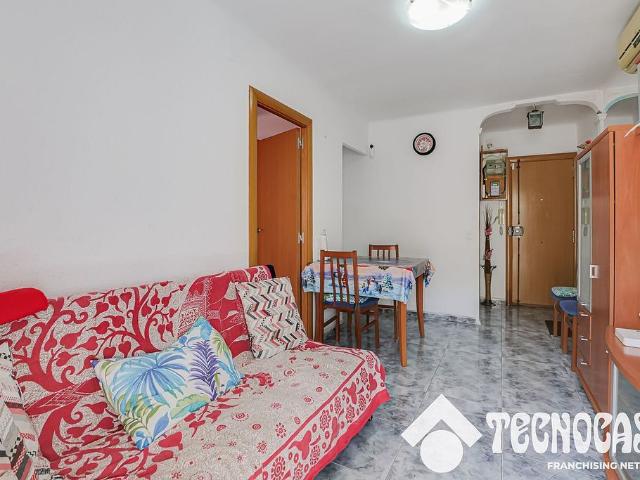 Piso en venta en Can Calvet, Barcelonès