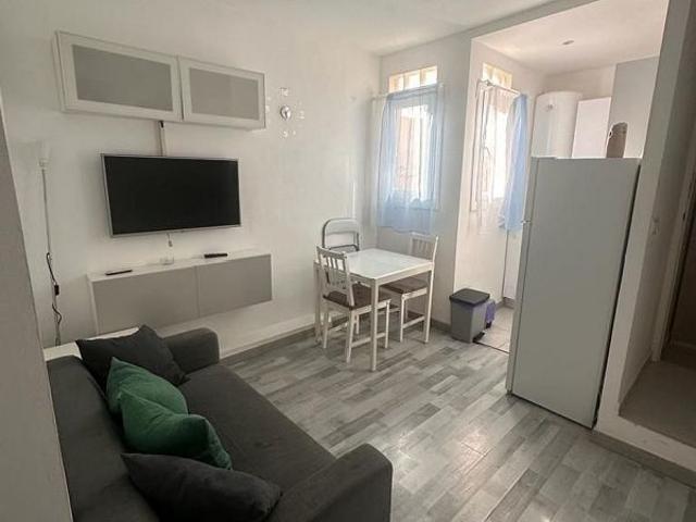 Piso en venta en Barcelona, Sants-Badal
