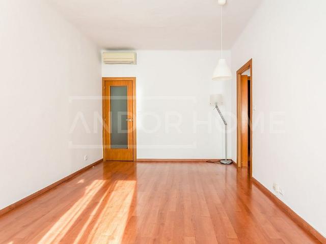 Piso en venta en Barcelona, el Poble-sec
