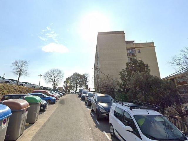 Piso en venta en Les Oliveres, Barcelonès