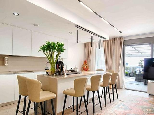 Piso en venta en la Mora, Badalona