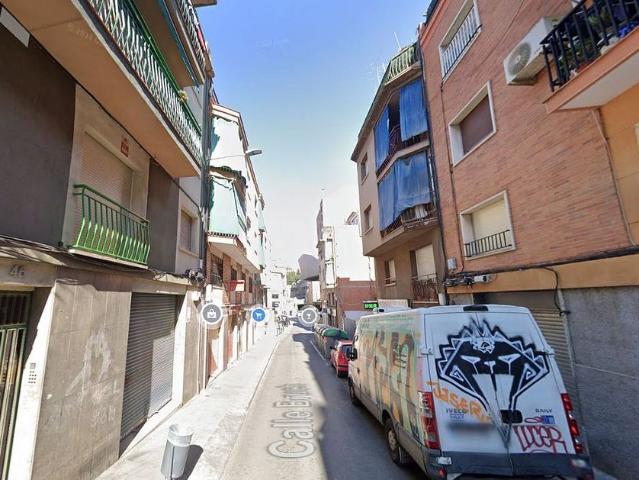 Piso en venta en Santa Coloma De Gramenet, Fondo