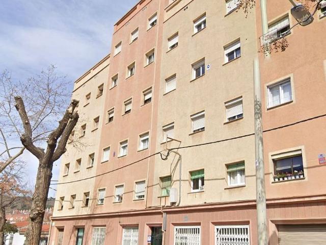 Piso en venta en Nou Barris, Barcelonès