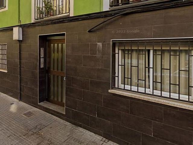 Piso en venta en Fondo, Barcelonès