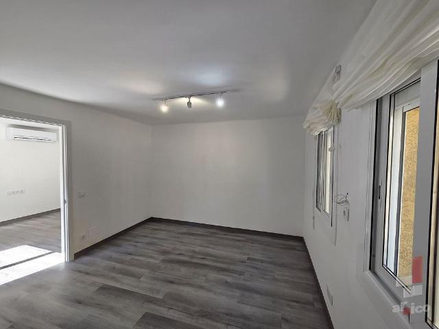 Piso en venta en Nou Barris, Barcelonès