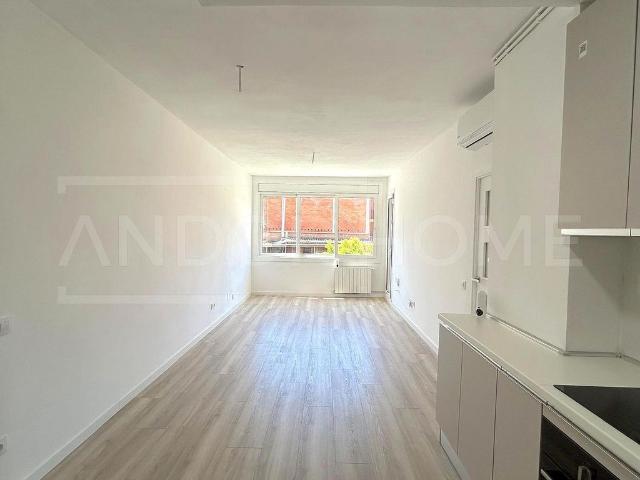 Piso en venta en Sants-Montjuïc, Barcelonès