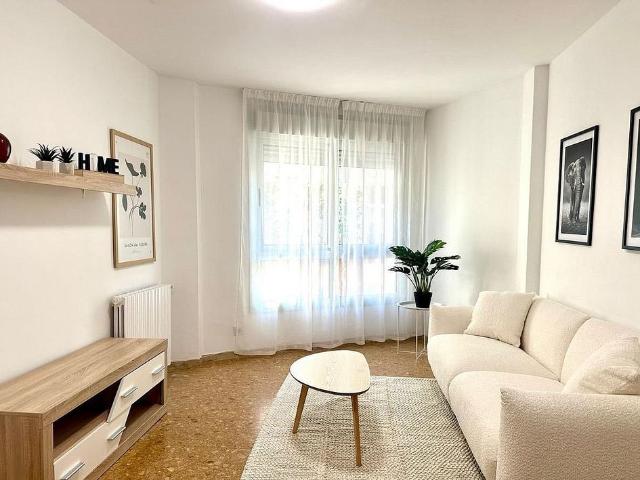 Piso en venta en els Quatre Garrofers, Tarragonès