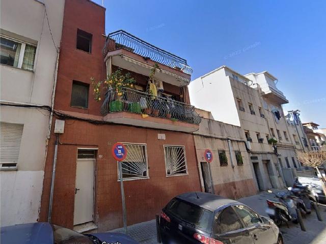 Piso en venta en Fondo, Barcelonès