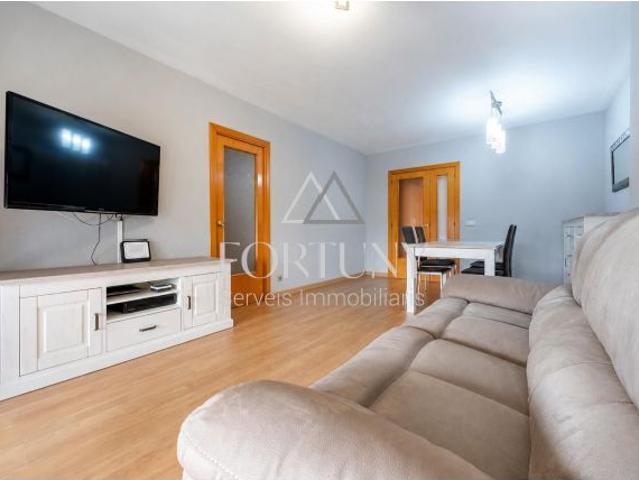 Piso en venta en Mas Iglesias, Baix Camp