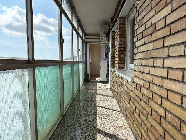 Piso en venta en Nou Barris, Barcelonès