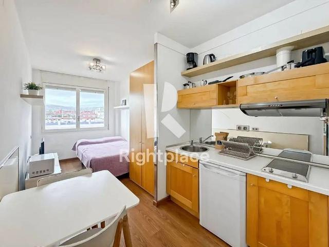 Piso en venta en Sants-Montjuïc, Barcelona