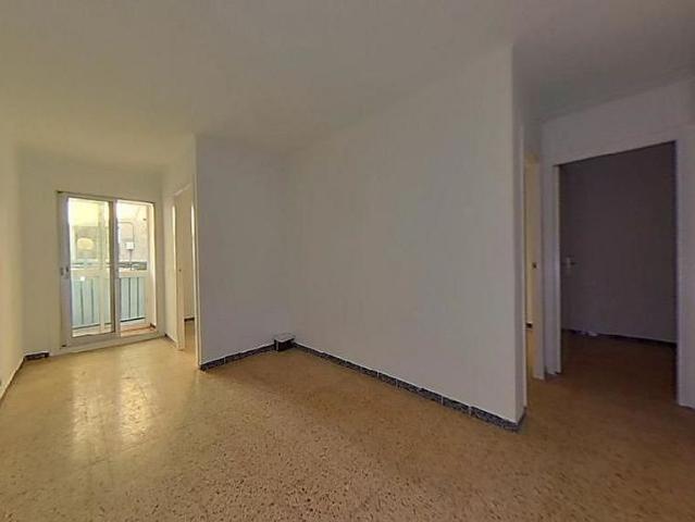 Piso en venta en Nou Barris, Barcelonès