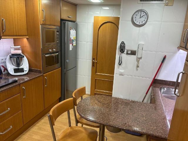 Piso en venta en Ciutat Cooperativa i Molí Nou, Sant Boi de Llobregat
